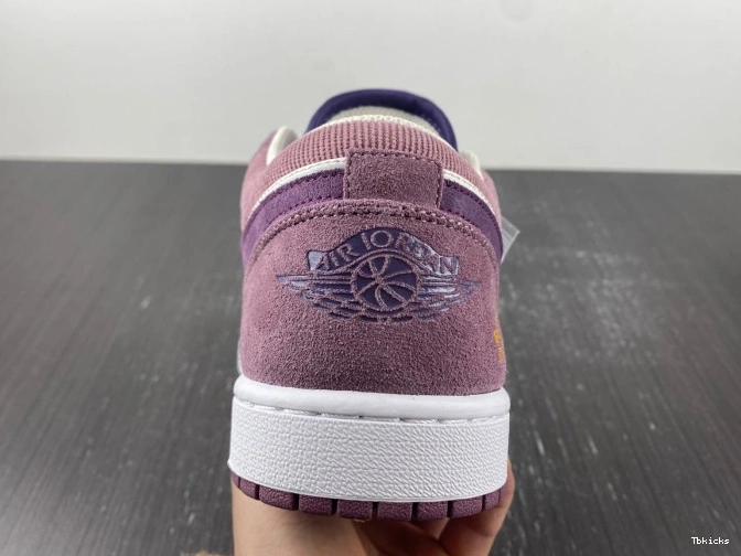 Cheap TBK 1 (W) DR8057-500 Air Unity Low Jordan 0815